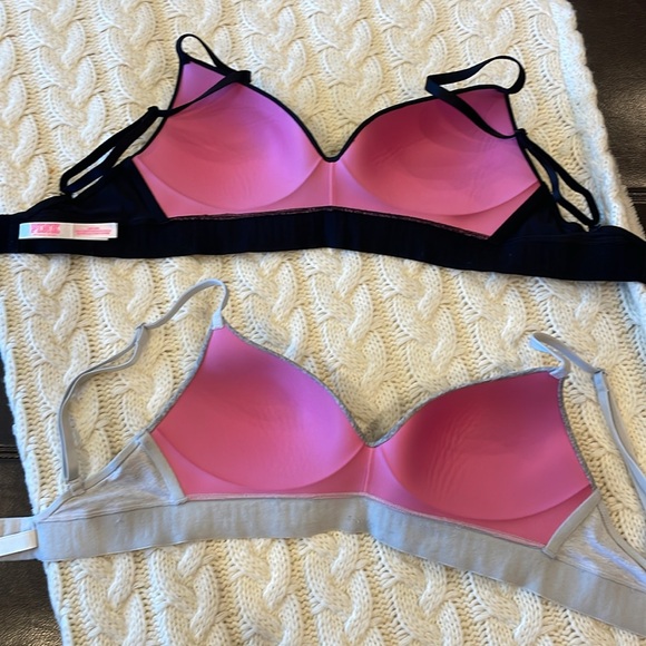 2 Victoria Secret Pink Bras - size 32D - adjustable straps for crossover back. - Picture 3 of 9